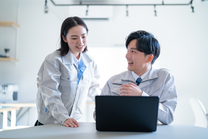 秋田科学・医療関連　スグナビ - 医療機器の組立・検査・梱包スタッフ｜日勤専属×土日祝休み×日払いOK＆正社員登用あり！